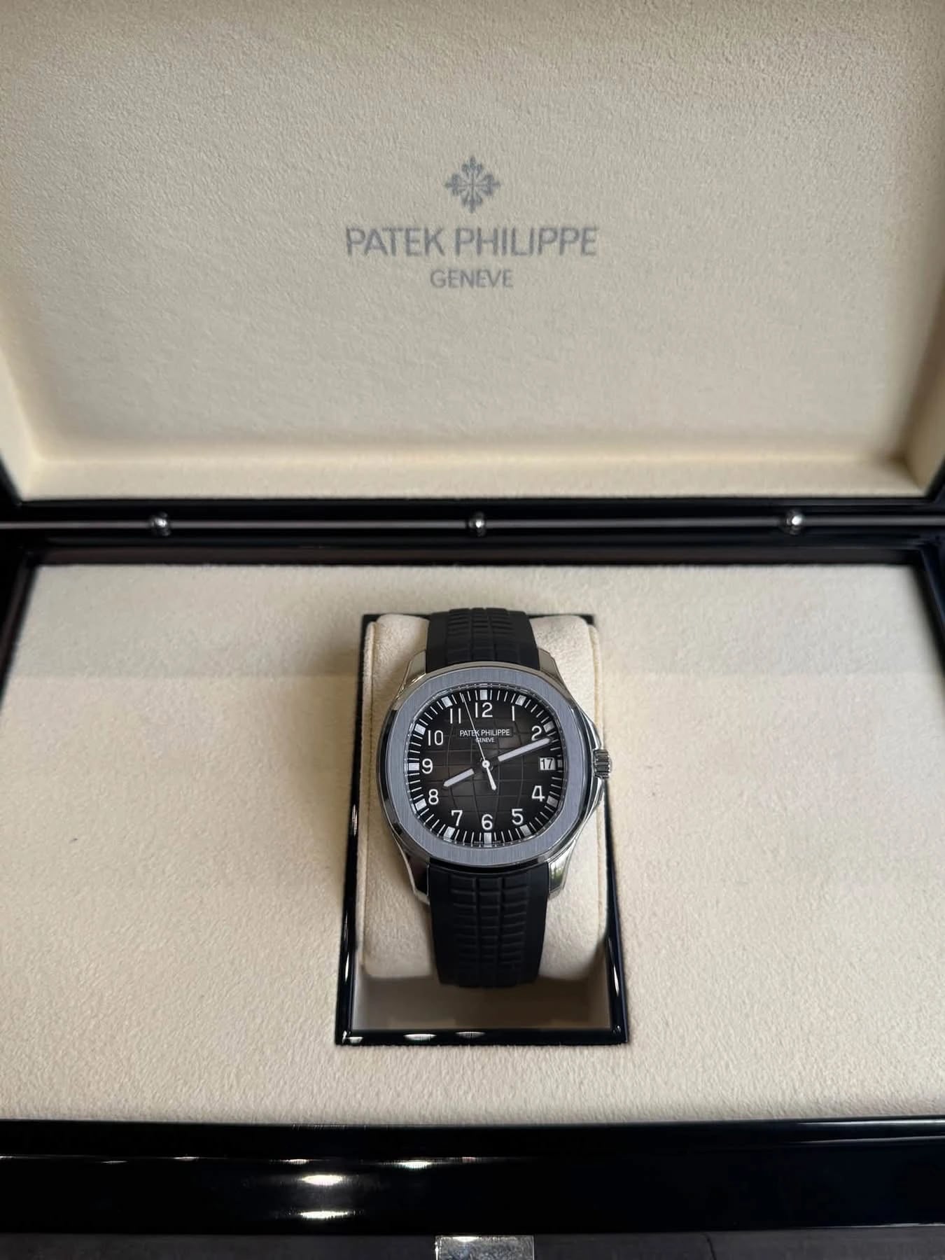Patek Philippe Aquanaut 5167A-001, photograph 1