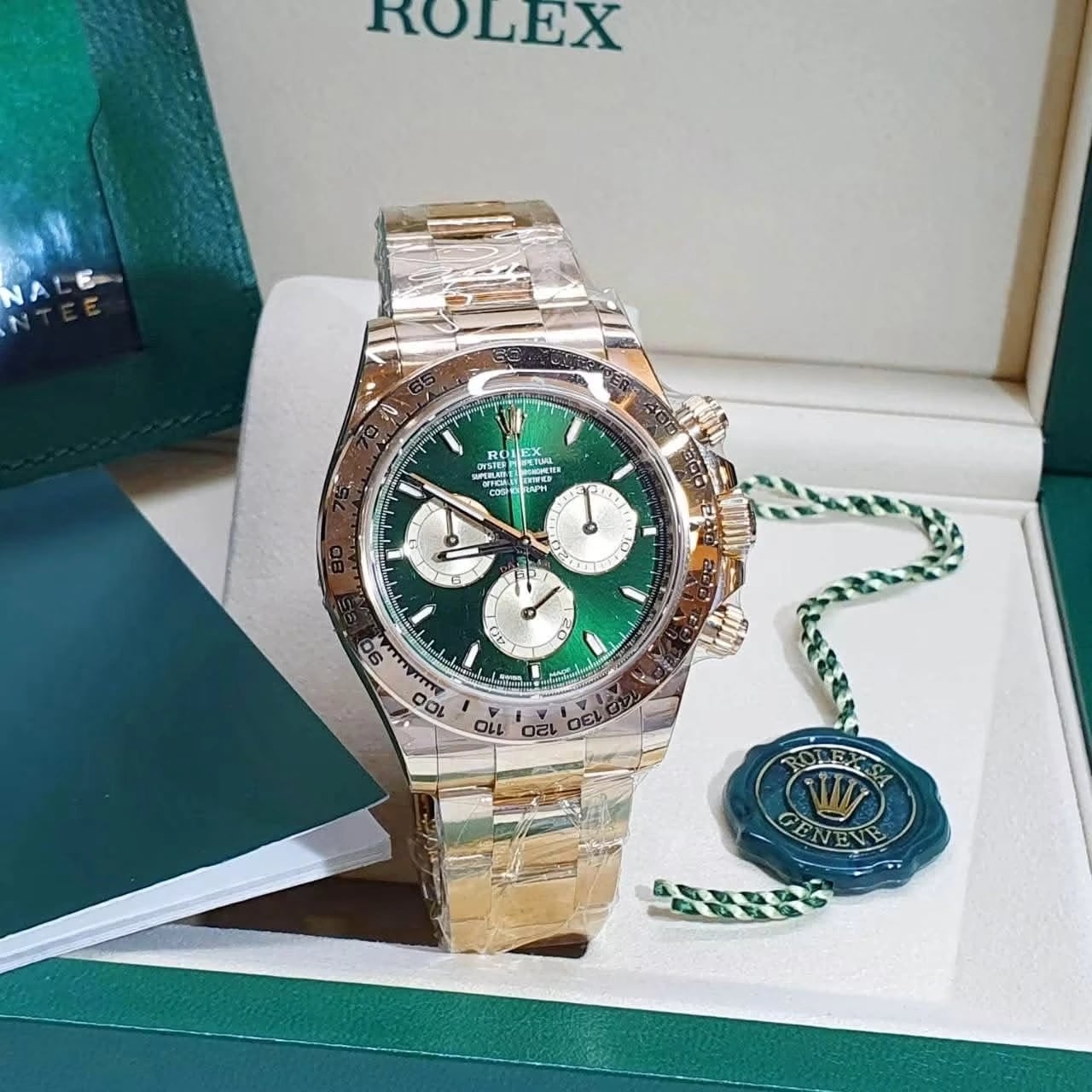 Rolex Cosmograph Daytona 126508, photograph 1