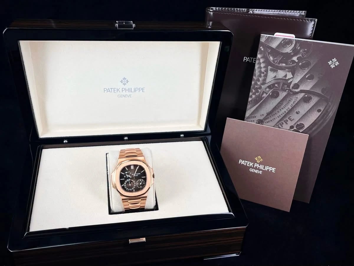 Patek Philippe Nautilus 5711, photograph 1